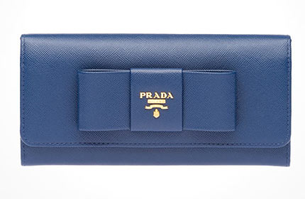 プラダ財布2